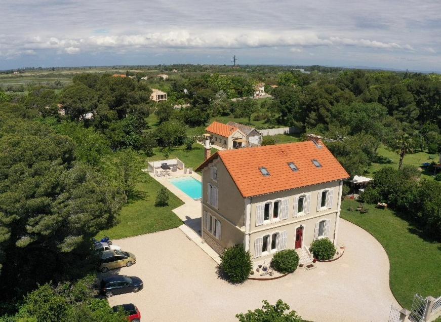 Bed and Breakfast Maebrilu Camargue Provence Сален-де-Жиро Экстерьер фото