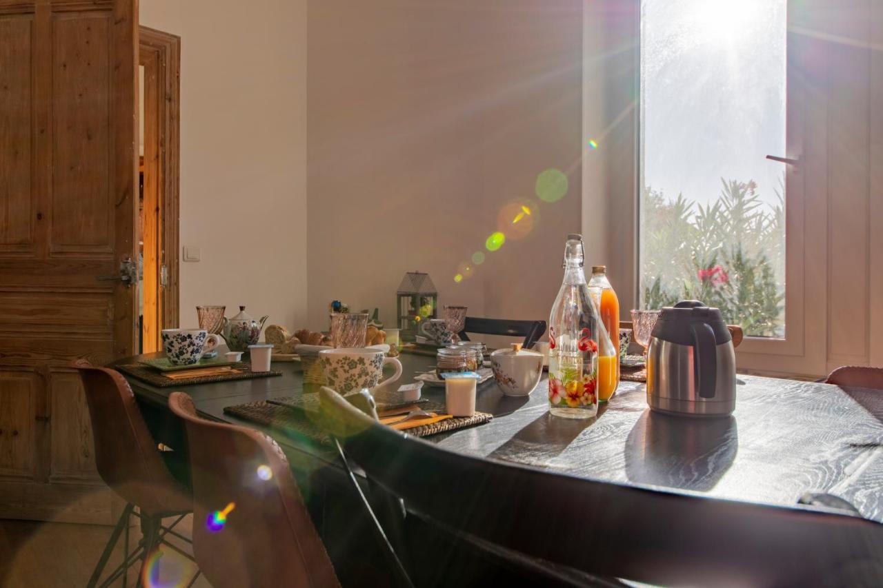 Bed and Breakfast Maebrilu Camargue Provence Сален-де-Жиро Экстерьер фото